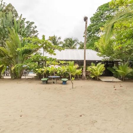 Hotel Playa Westfalia Puerto Limon Exterior photo