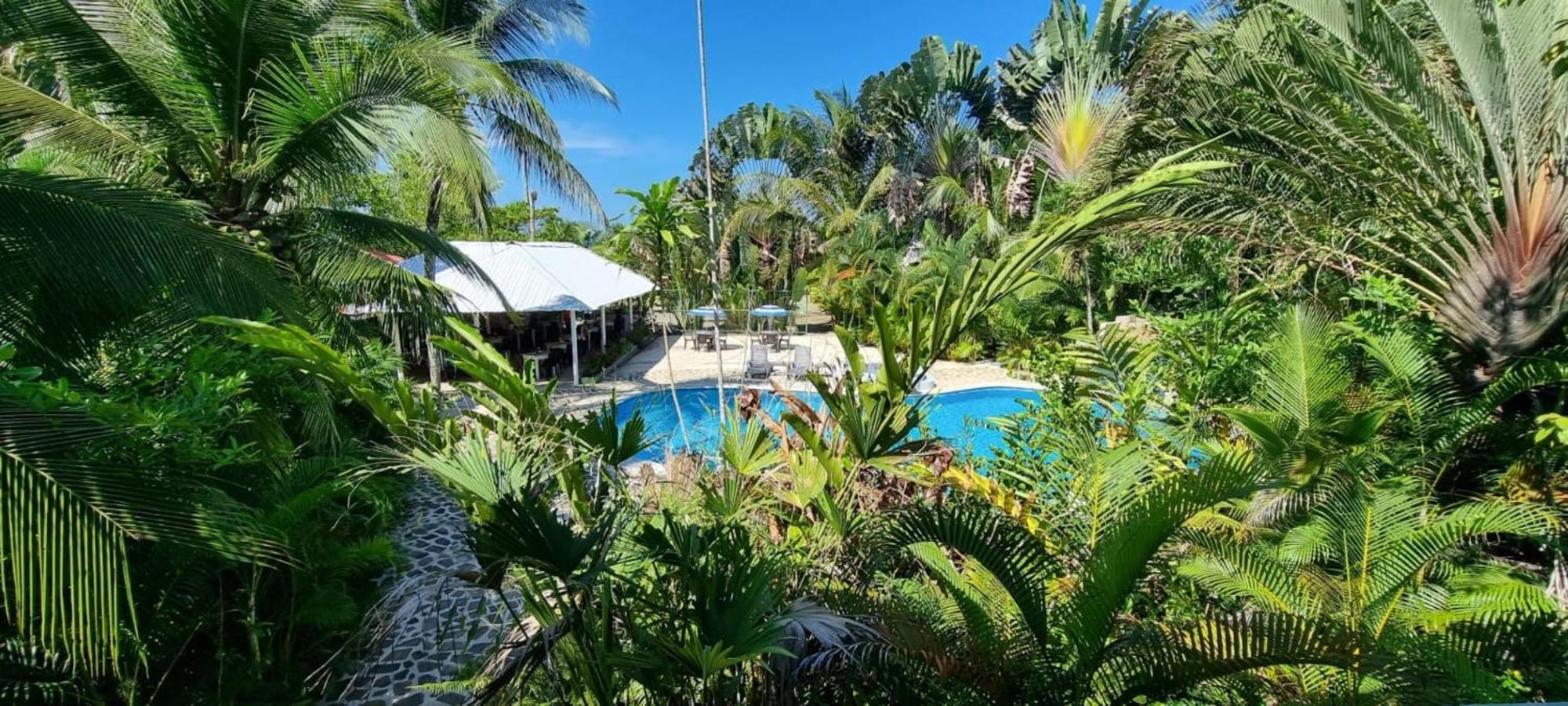 Hotel Playa Westfalia Puerto Limon Exterior photo