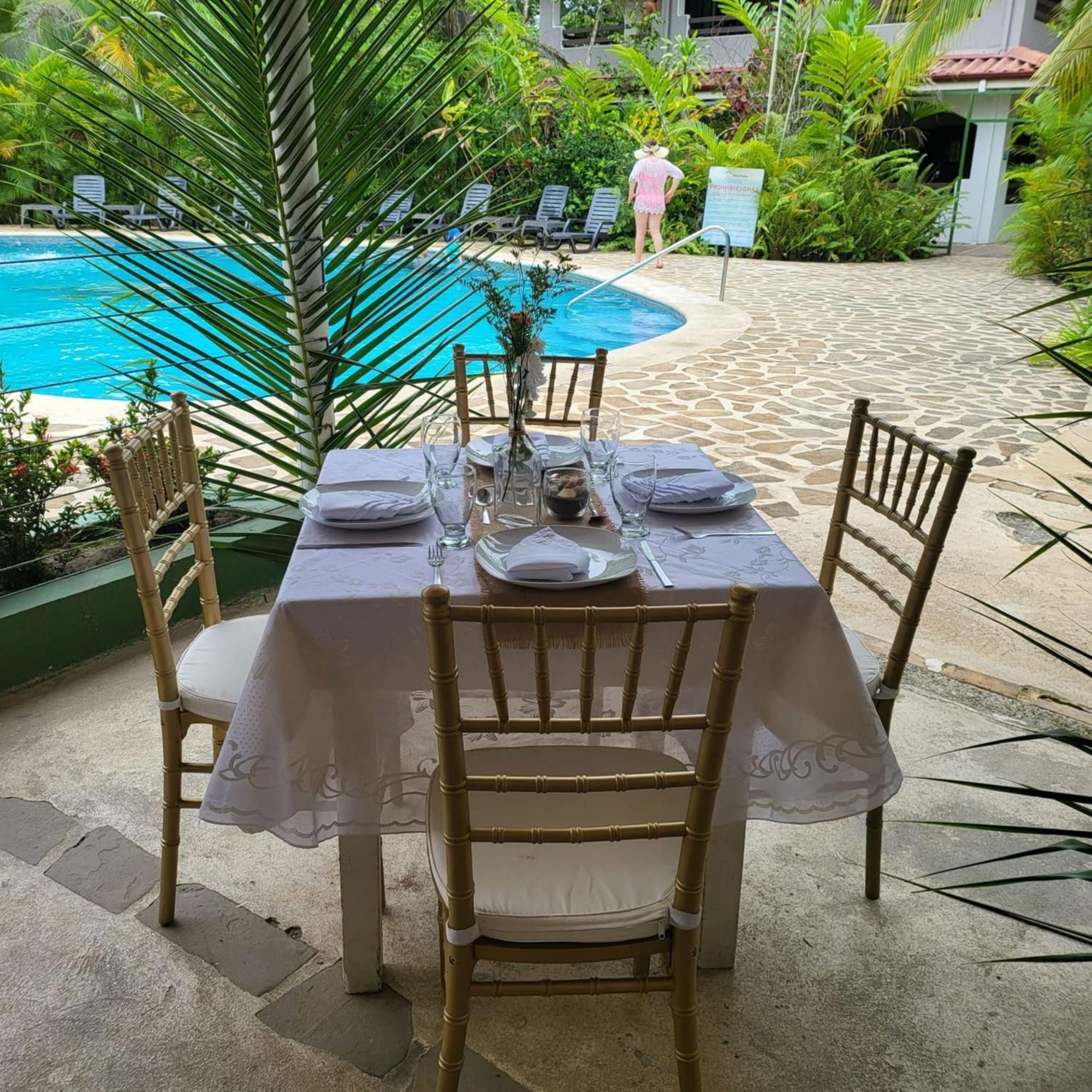 Hotel Playa Westfalia Puerto Limon Exterior photo